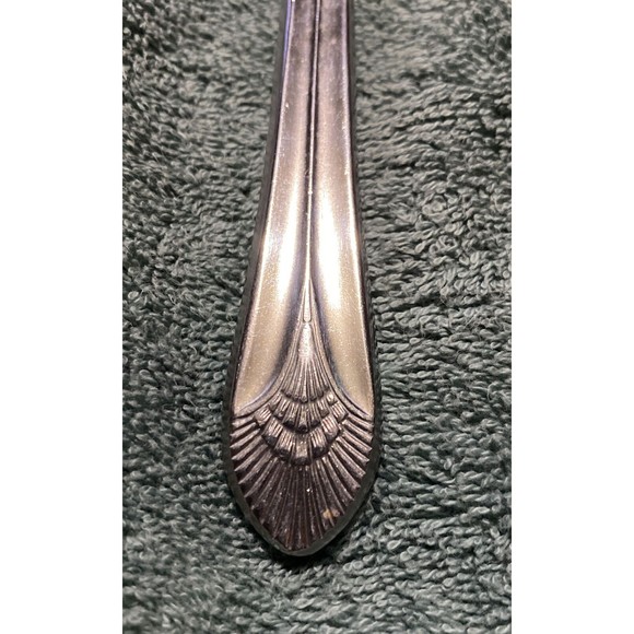 World Tableware Stainless Steel METROPOLITAN Dinner Knife - Picture 2 of 5